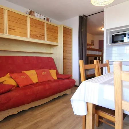 Confortable Pour 4 Personnes A D'huez Avec Balcon, Proche Commerces Et Pistes - Fr-1-405-32 Apartment *